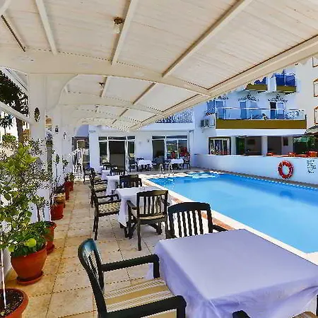 Linda Class Szálloda 3*